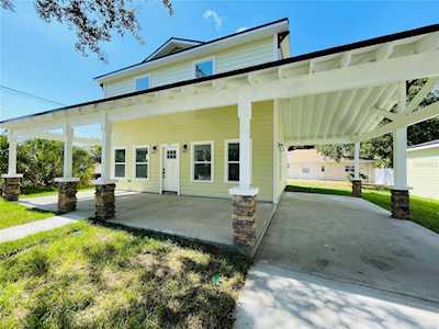 707 N Disston Ave Tarpon Springs, FL 34689
