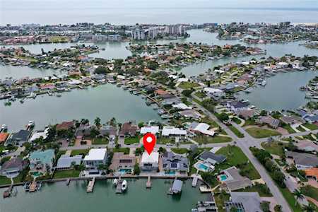 7885 10th Ave S St. Petersburg, FL 33707