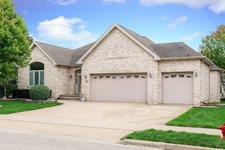 136 Rose Dr Bloomingdale, IL 60108