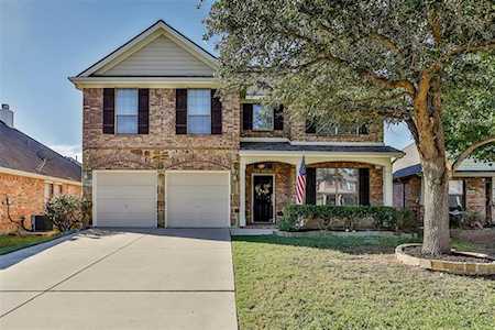 15712 Ringdove Court Fort Worth, TX 76262