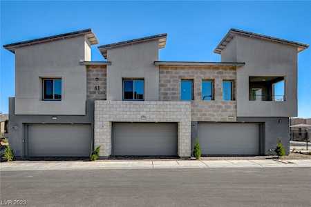 600 N Carriage Hill Dr #2202 Las Vegas, NV 89138