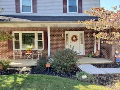 379 Lawnwood Drive Circleville, OH 43113