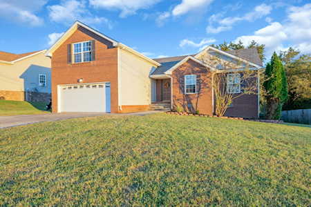 227 Harold Dr Clarksville, TN 37040