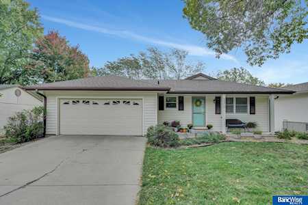 5530 Stonecliffe Dr Lincoln, NE 68516