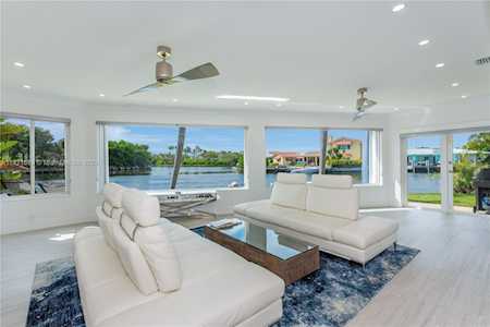 2148 NE 25th St Wilton Manors, FL 33305