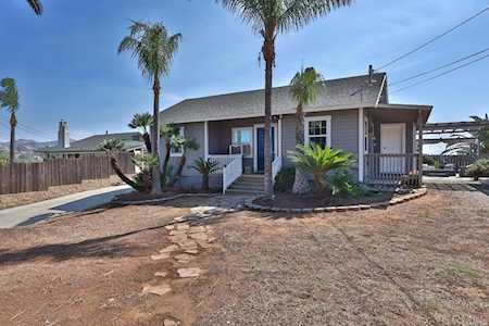 11863 Sapota Drive Lakeside, CA 92040