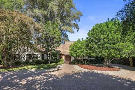 13715 Magnolia Blvd Sherman Oaks, CA 91423