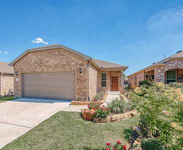 241 Flaxen Chestnut The Woodlands, TX 77382