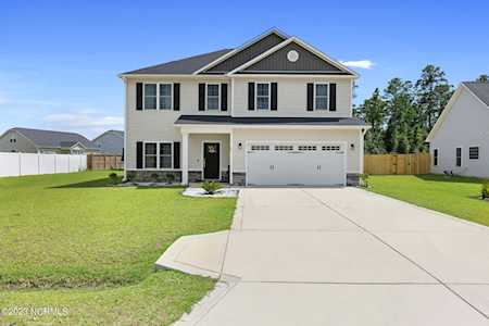 51 W Broughton Ln Rocky Point, NC 28457
