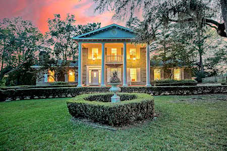 318 Shaftesbury Ln Summerville, SC 29485