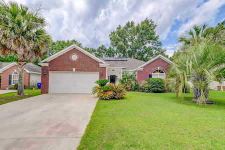 7820 High Maple Circle North Charleston, SC 29418