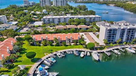 2677 N Ocean Blvd #TH-18-H Boca Raton, FL 33431