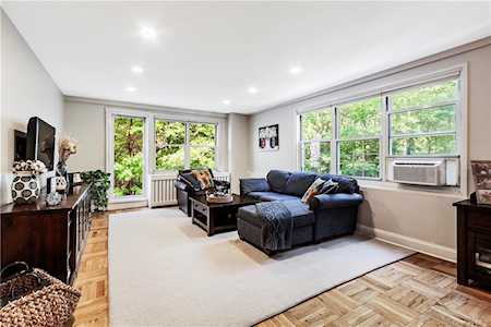 3935 Blackstone Ave #2B Bronx, NY 10471