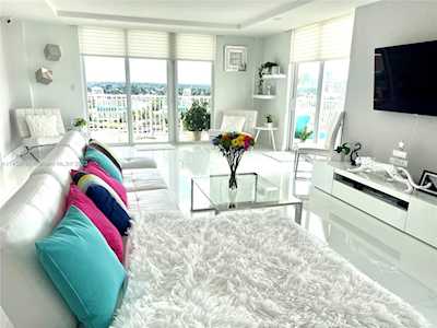 1 Las Olas Cir #1102 Fort Lauderdale, FL 33316