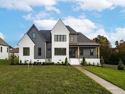 108 Dylan Woods Dr Nolensville, TN 37135