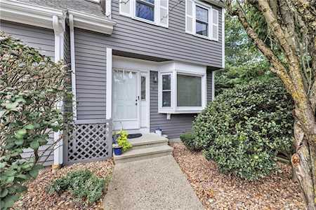61 Dawn St Fairfield, CT 06824