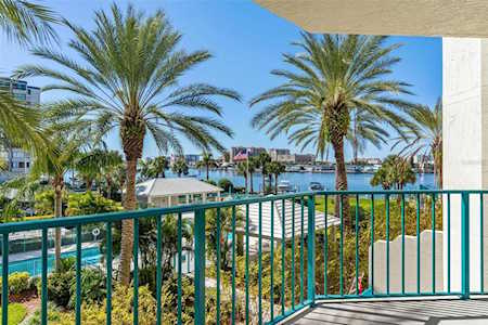 670 Island WAY #305 Clearwater, FL 33767