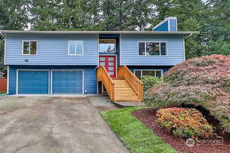 26128 185th Place SE Covington, WA 98042