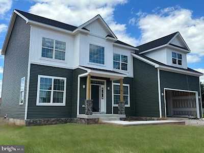2204 Arden Dr Fallston, MD 21047