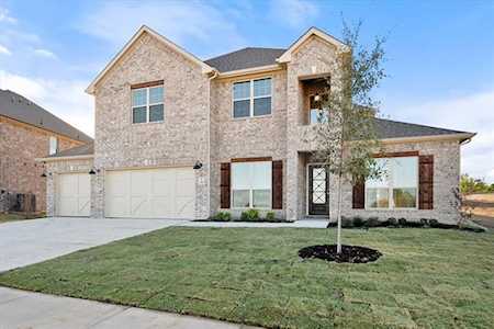 2669 Riverbank Drive Burleson, TX 76028