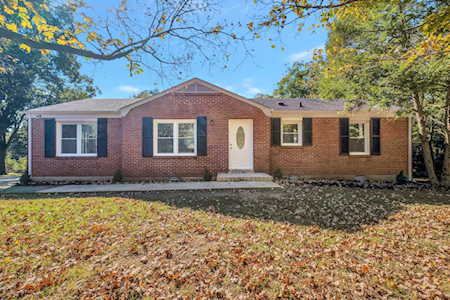 111 Daleview Cir Columbia, TN 38401