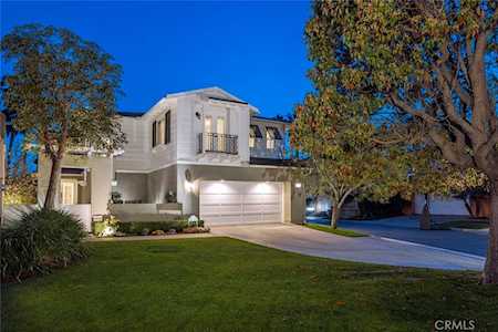 19032 Poppy Hill Circle Huntington Beach, CA 92648