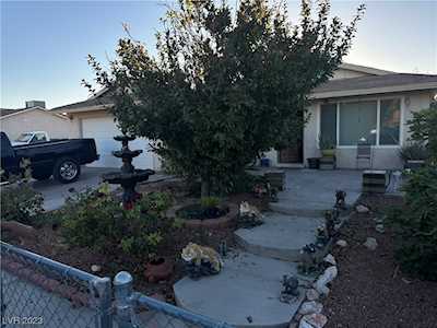 753 Remington Dr Las Vegas, NV 89110