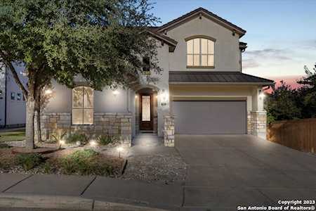 7011 Bella Mist San Antonio, TX 78256
