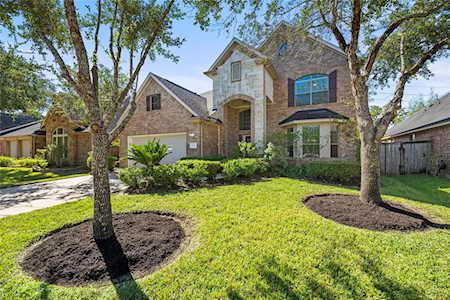 5634 Kendall Hill Ln Sugar Land, TX 77479