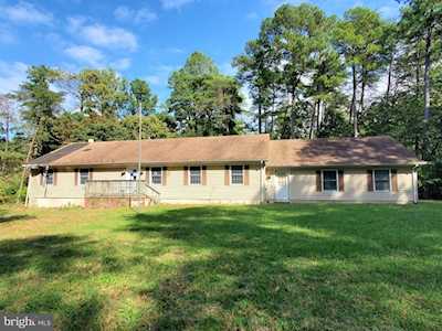 6670 Mackall Rd Saint Leonard, MD 20685