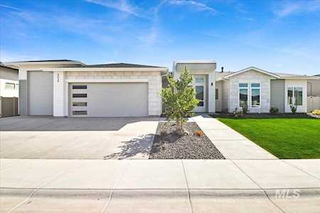 4539 E Goldstone Dr Meridian, ID 83642