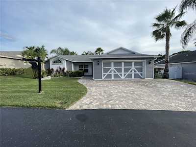 7719 Landsdowne Ln New Port Richey, FL 34654