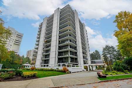 4165 Maywood Street #707 Burnaby, BC V5H 4E3