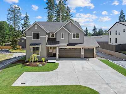 427 SW 366th St #7 Federal Way, WA 98023