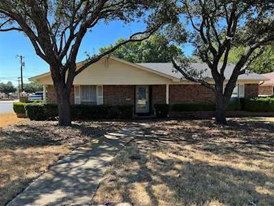 9055 Hillside Drive Frisco, TX 75033