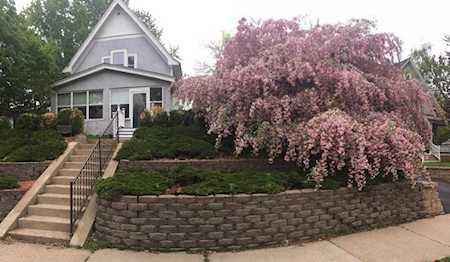 2641 17th Avenue E North Saint Paul, MN 55109