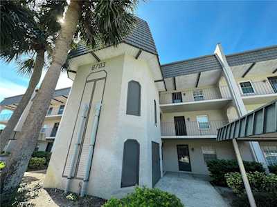 8703 Bardmoor Blvd #304 Seminole, FL 33777