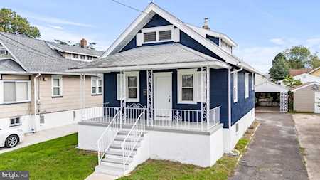 26 S Oak Ave Mount Ephraim, NJ 08059