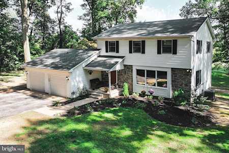 261 Stone Meeting House Rd Swedesboro, NJ 08085