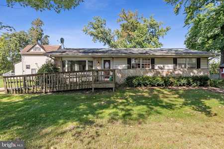 1023 W Kings Hwy Mount Ephraim, NJ 08059