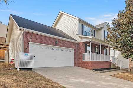 1201 Danbury Ct Nashville, TN 37214