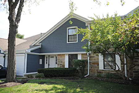 292 Middlebury Ct #B1 Schaumburg, IL 60193
