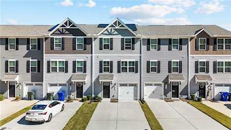 2016 Van Zandt Parkway Suffolk, VA 23434