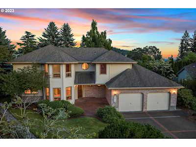 10710 SE Marilyn CT Happy Valley, OR 97086
