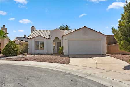 802 Mesa Pine Ct Henderson, NV 89015