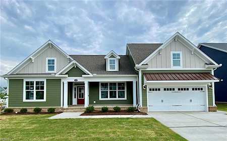 218 Werdna Ln Chesapeake, VA 23322