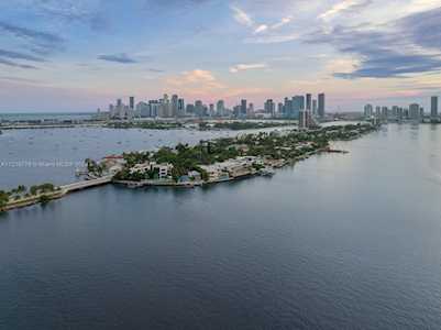 1417 N Venetian Way Miami Beach, FL 33139