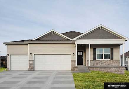 6416 Clear Creek St Papillion, NE 68157