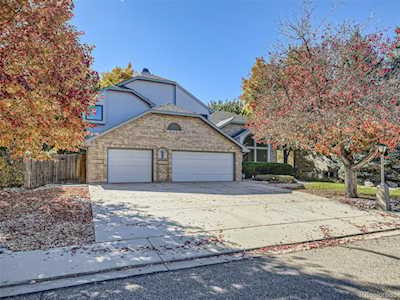 1197 Twin Peaks Cir Longmont, CO 80503
