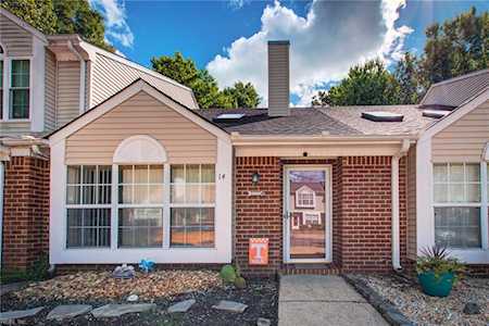 14 Hackberry Place Hampton, VA 23666